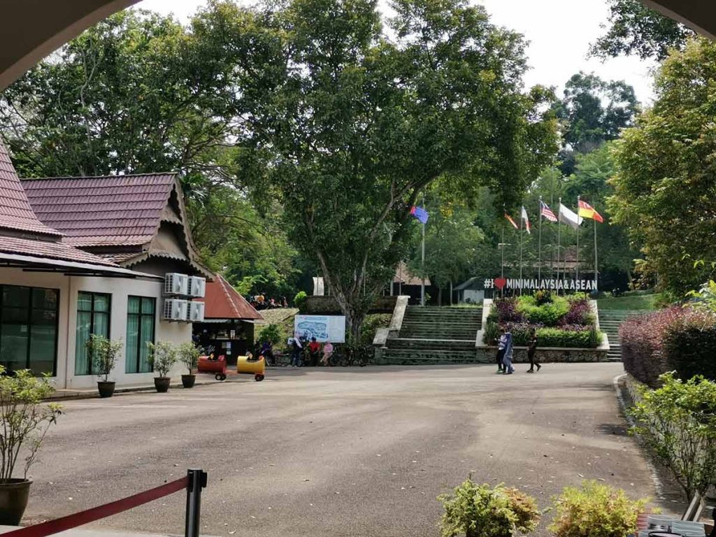 Mini Malaysia & ASEAN Cultural Park - Melaka